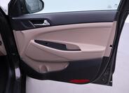 Hyundai Tucson 13