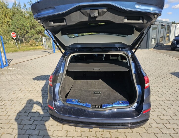 Ford Mondeo 5
