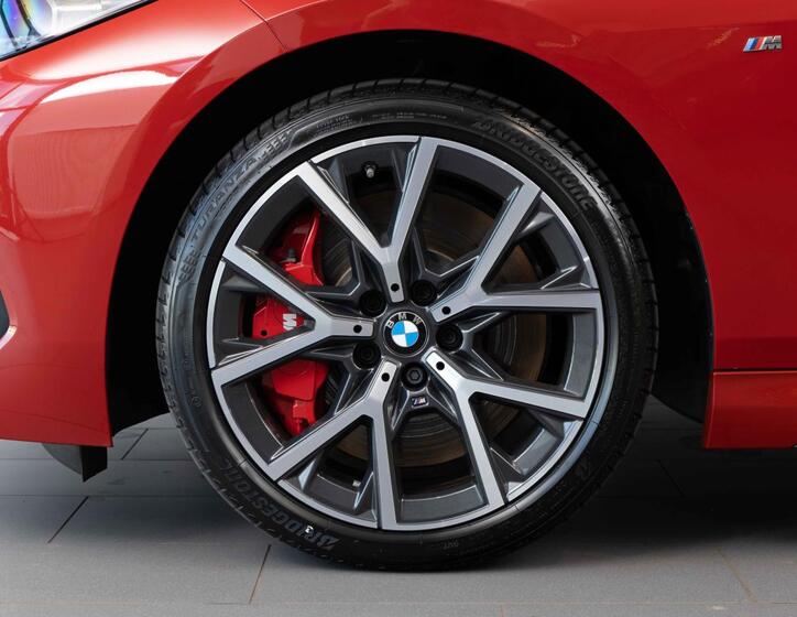 BMW Řada 2 6