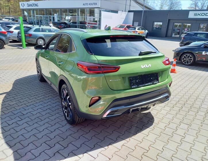 KIA XCeed 9