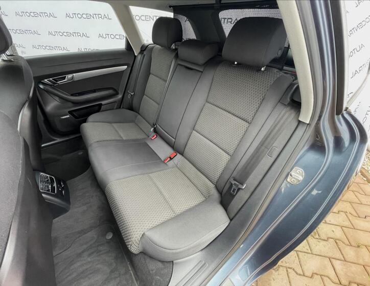 Audi A6 28