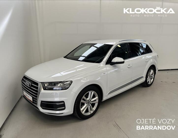 Audi Q7 1