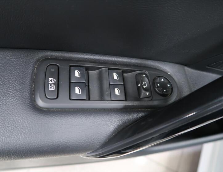 Peugeot 508 15
