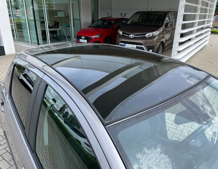 Toyota Yaris 29