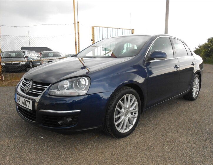 Volkswagen Jetta 1
