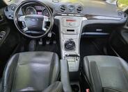 Ford Galaxy 15