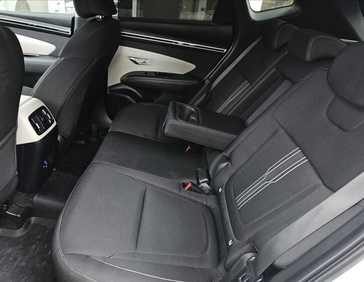 Hyundai Tucson 15