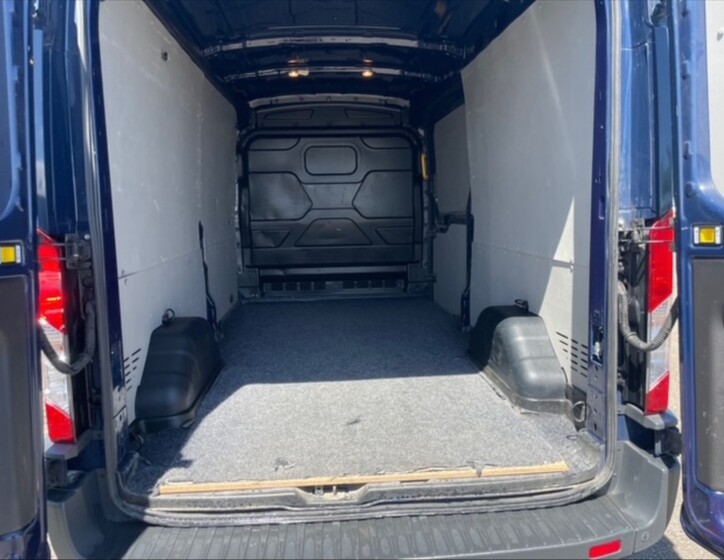 Ford Transit 6