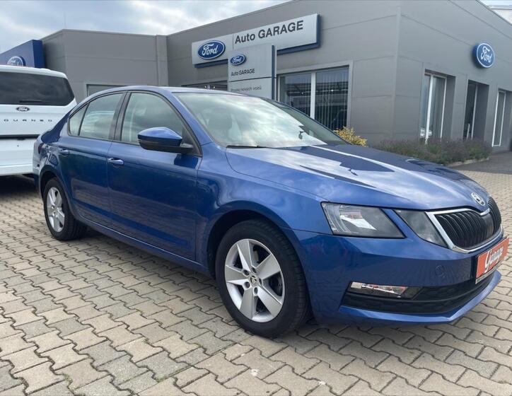 Škoda Octavia 1