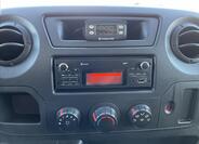 Renault Master 28