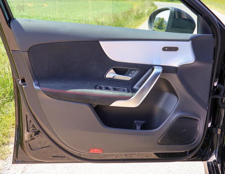Mercedes-Benz Třídy A 11