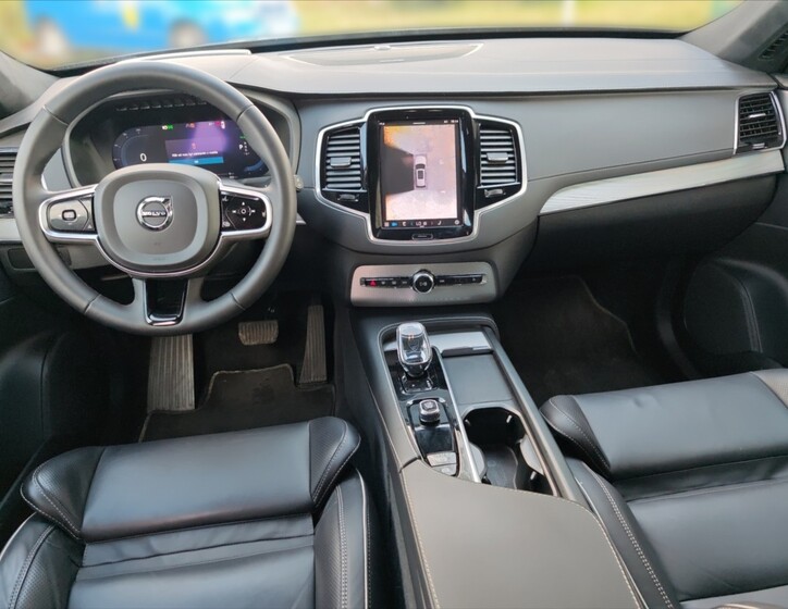 Volvo XC90 8