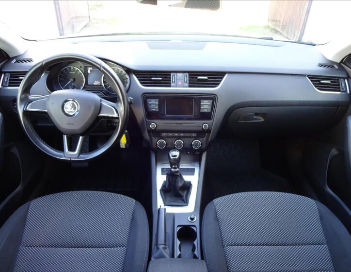 Škoda Octavia 33