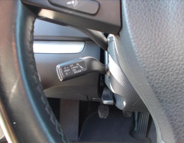 Volkswagen Sharan 23