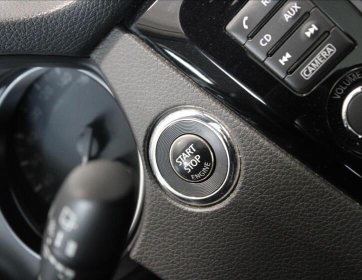 Nissan Qashqai 32