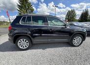 Volkswagen Tiguan 8