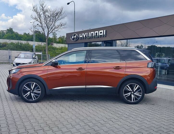 Peugeot 5008 8