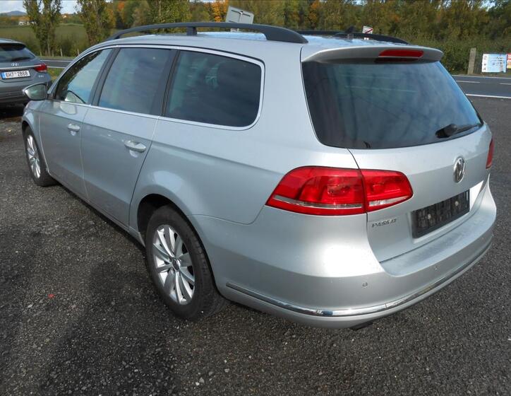 Volkswagen Passat 5