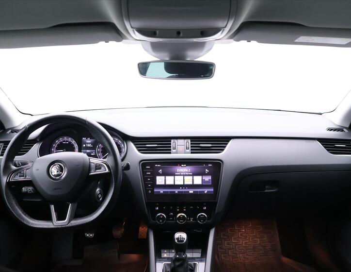 Škoda Octavia 25
