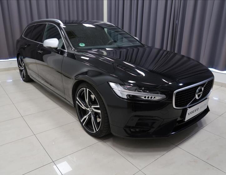 Volvo V90 3