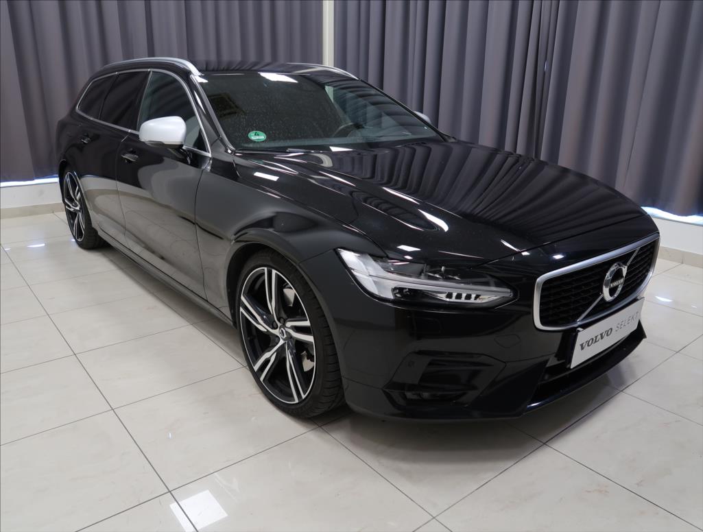 Volvo V90