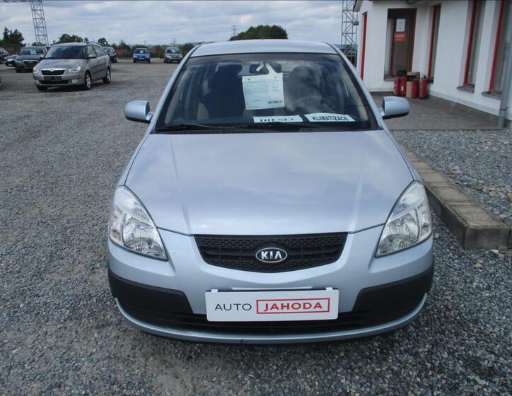 KIA Rio 2
