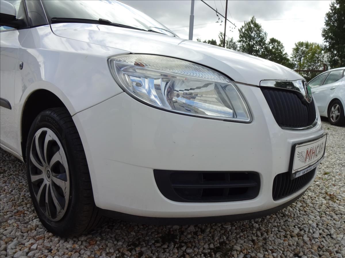Škoda Roomster