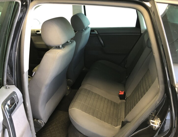 Volkswagen Polo 10
