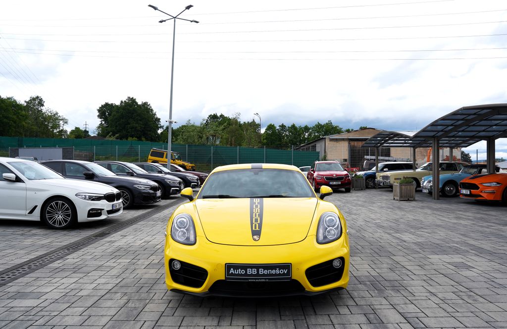 Porsche Cayman