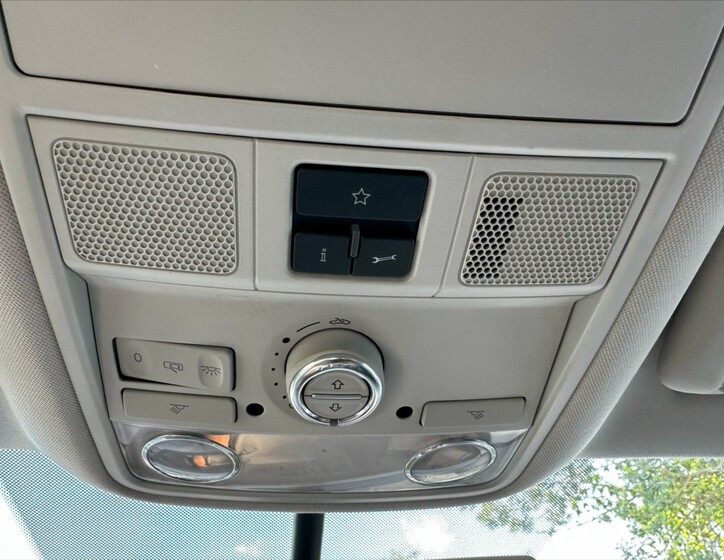 Volkswagen Touran 33