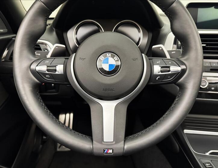 BMW Řada 2 15