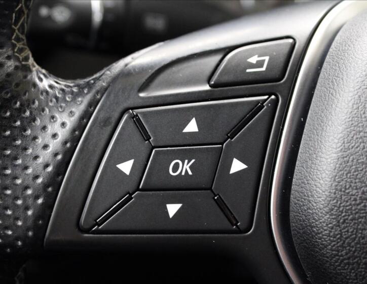 Mercedes-Benz CLA 18