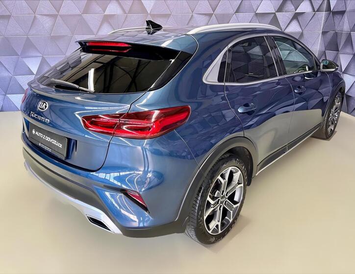 KIA XCeed 7