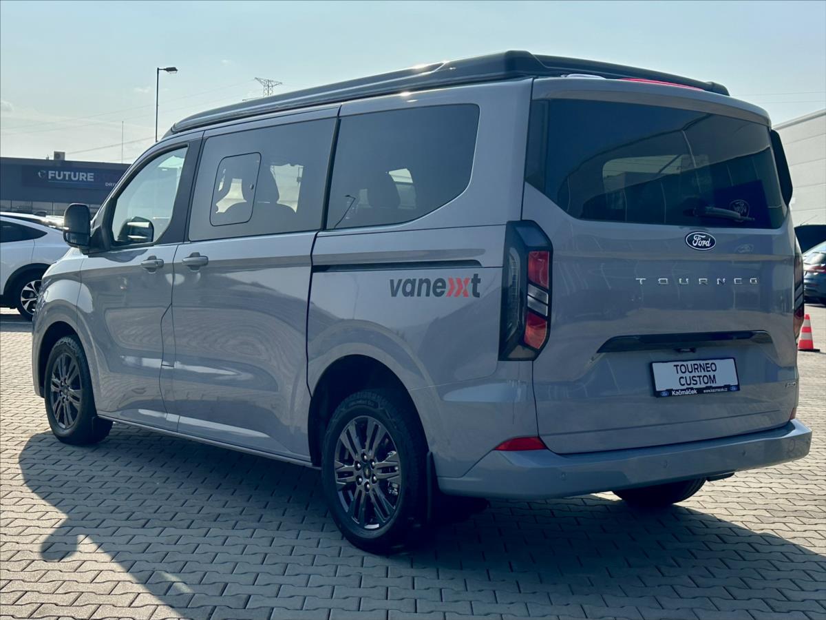 Ford Tourneo Custom