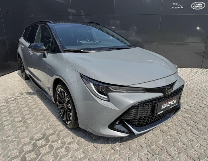 Toyota Corolla 4