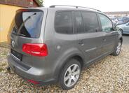 Volkswagen Touran 6