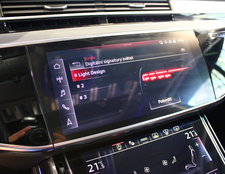 Audi A8 23