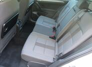 Volkswagen Golf 16