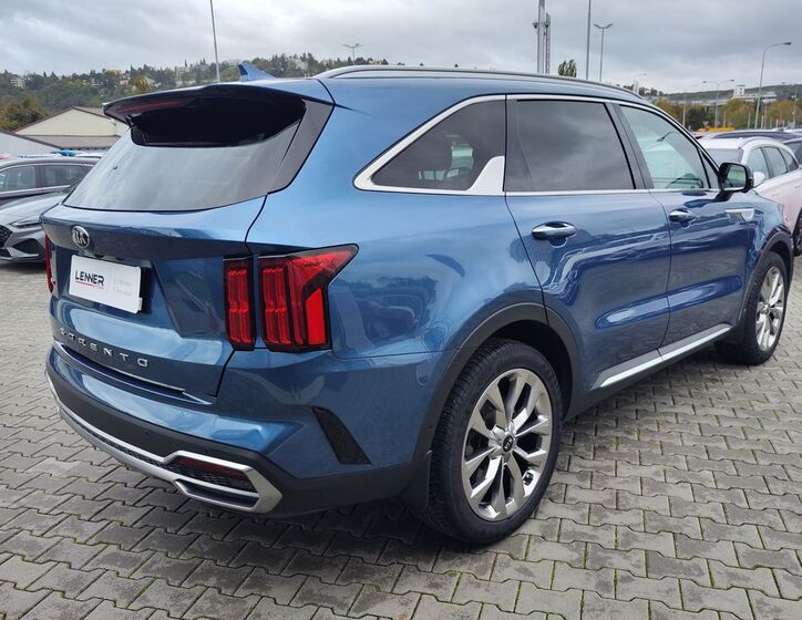 KIA Sorento 5
