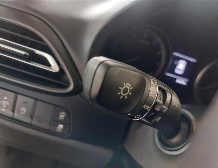 Hyundai i30 13