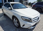 Mercedes-Benz GLA 1