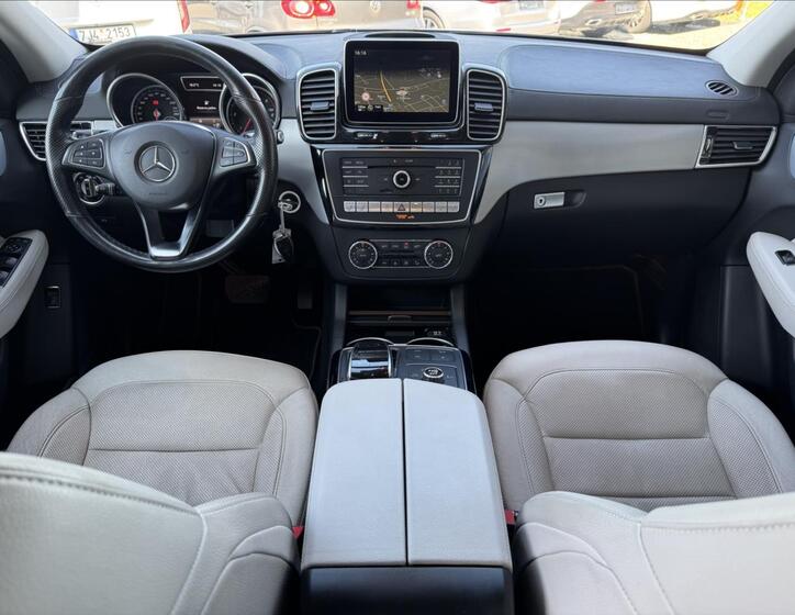 Mercedes-Benz GLE 19