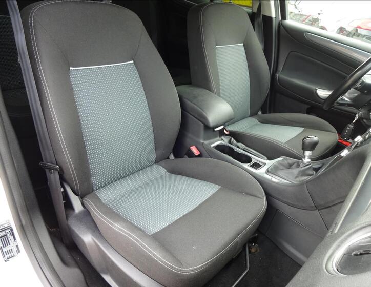 Ford Mondeo 30