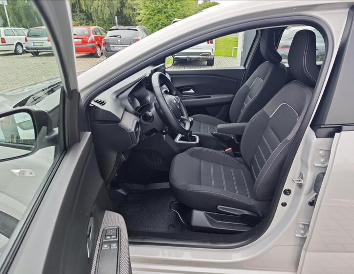 Dacia Sandero 10