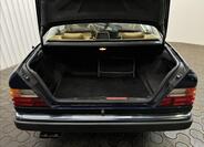 Mercedes-Benz 124 26