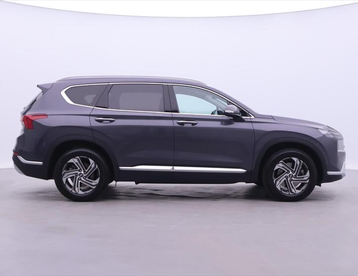 Hyundai Santa Fe 8