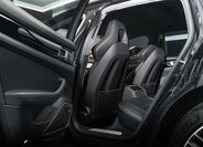 Porsche Panamera 8