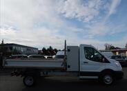 Ford Transit 8