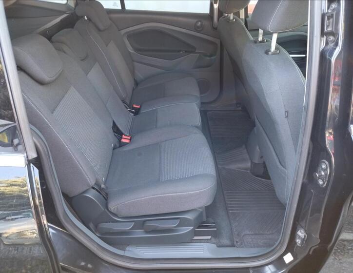 Ford Grand C-MAX 16