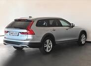 Volvo V90 3